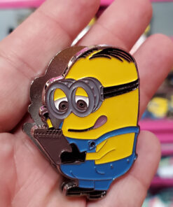 Despicable ME Universal Studios Parks Metal Magnet Clip Minion with Clipboard