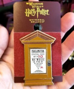 Wizarding World of Harry Potter Trading Pin Ministry of Magic Proclamation 30