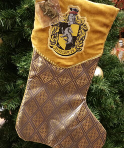 Wizarding World of Harry Potter Universal Studios Parks Holiday Stocking Hufflepuff Crest w/Charm