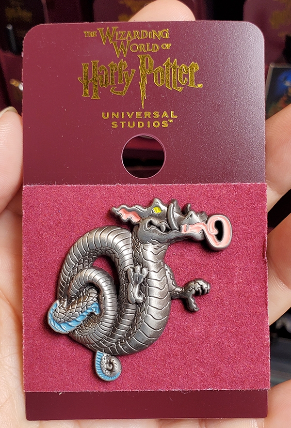 Wizarding World of Harry Potter Universal Studios Parks Trading Pin - Magical Menagerie Dragon