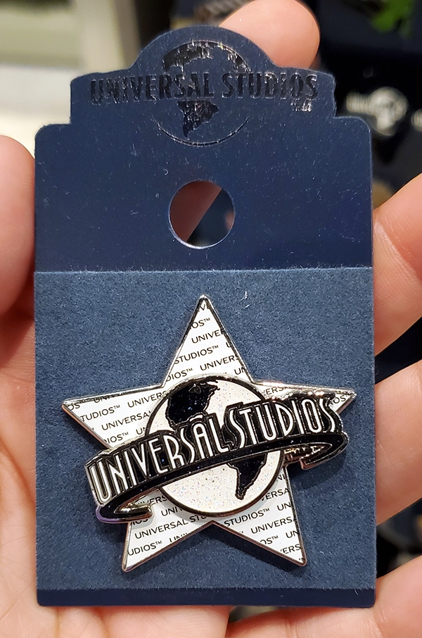 Universal Studios Parks Trading Pin - Universal Studios Star Globe Pin on Pin