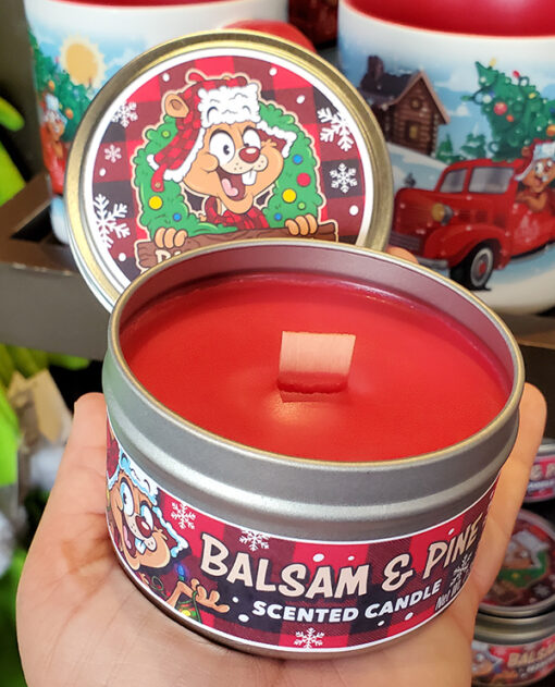 Earl the Squirrel Universal Studios Parks Winter Holiday Balsam & Pine Scented Candle