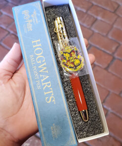 Wizarding World of Harry Potter Universal Studios Parks Hogwarts Embellished Pen Red