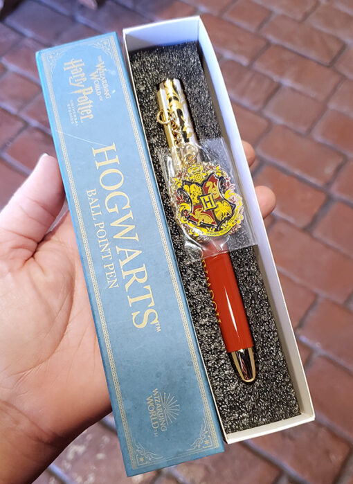 Wizarding World of Harry Potter Universal Studios Parks Hogwarts Embellished Pen Red