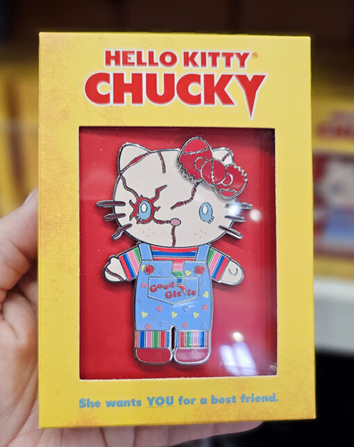 Hello Kitty Universal Studios Chucky Large Pin