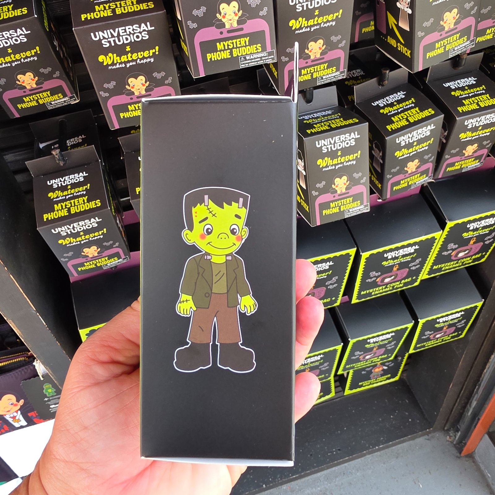 Universal Studios x Whatever Universal Monsters Mystery Coin Bag & Pin - Image 3