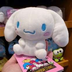 Universal Studios Sanrio Cinnamoroll Shoulder Sitter Magnetic Plush